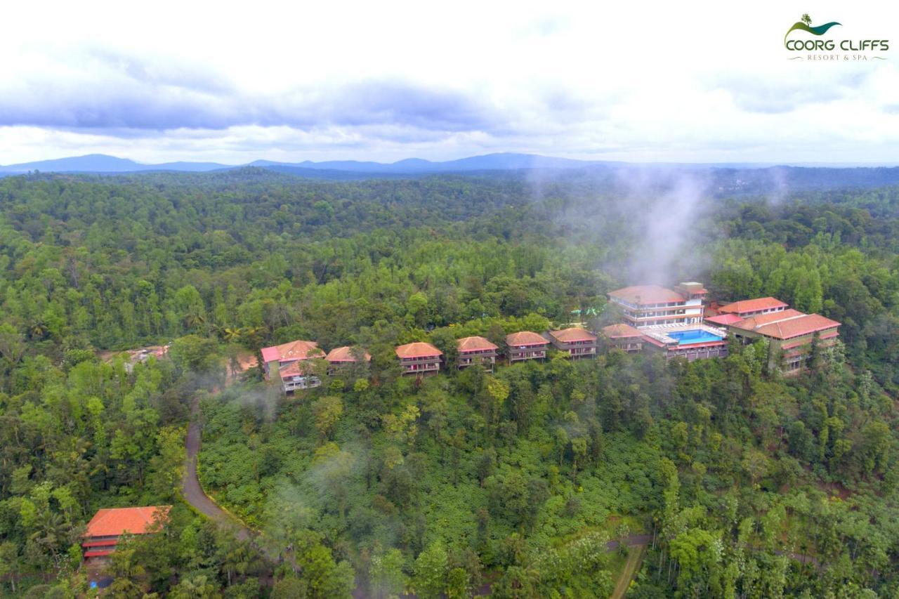 Coorg Cliffs Resorts Ammatti Dış mekan fotoğraf